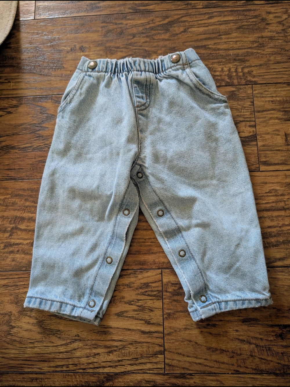 Vintage Baby Guess Light Wash Jeans